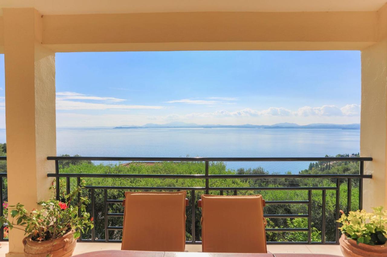 Villa Natasha Katavolos Екстер'єр фото