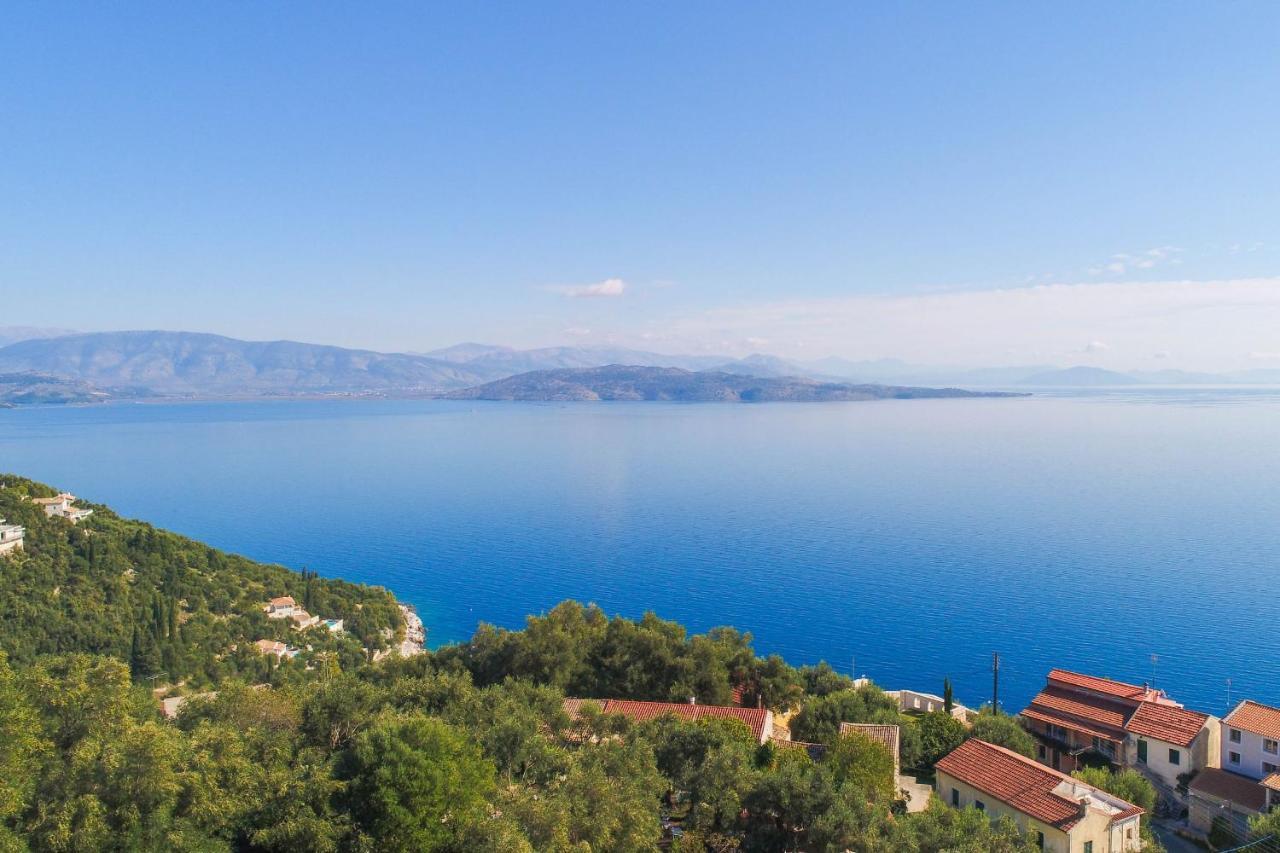 Villa Natasha Katavolos Екстер'єр фото
